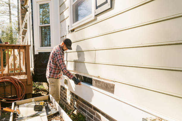 Trusted Storm Damage Siding Repair service in Immokalee, FL - Creative Siding